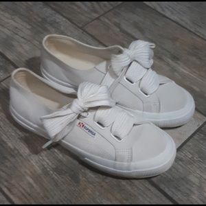 Grey superga low rise sneakers